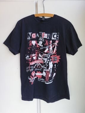 NoahFinnce Collage Print Tour T-Shirt Mens Unisex Size Medium M